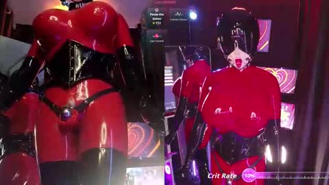 Snapshot of latexrubydoll chatting on 09-18-25, 01:18 Latex Ruby online show from 09-18-25, 01:18