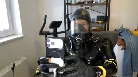 latexslaafboy online show from 02-24-26, 10:57