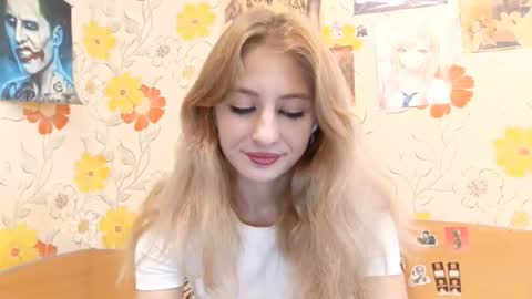 Snapshot of laticiacalicutt chatting on 10-23-25, 10:36 Amelia online show from 10-23-25, 10:36