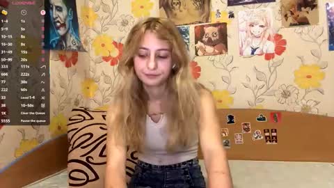 Snapshot of laticiacalicutt chatting on 11-03-25, 03:46 Amelia online show from 11-03-25, 03:46