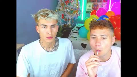 latin_boysxxx_ online show from 11-14-25, 11:57