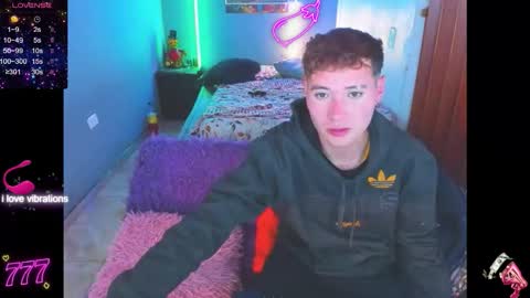 latin_boysxxx_ online show from 02-21-26, 03:07