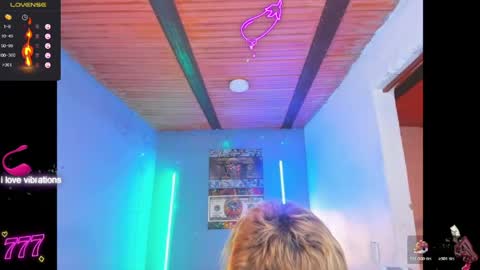 latin_boysxxx_ online show from 04-06-26, 04:46