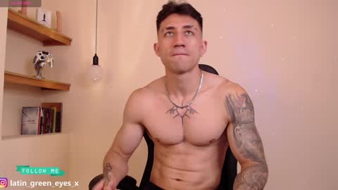 latin_green_eyes_ online show from 01-15-25, 10:57