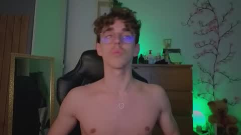  Free OF online show from 03-17-26, 06:55