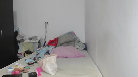 Snapshot of latin_meg chatting on 12-03-24, 06:17 M E G A N online show from 12-03-24, 06:17