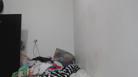 Snapshot of latin_meg chatting on 12-11-24, 08:18 M E G A N online show from 12-11-24, 08:18