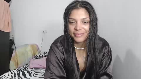 Snapshot of latin_meg chatting on 12-25-24, 11:10 M E G A N online show from 12-25-24, 11:10