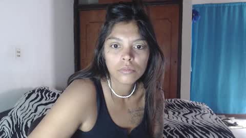 Snapshot of latin_meg chatting on 12-15-25, 06:23 M E G A N online show from 12-15-25, 06:23