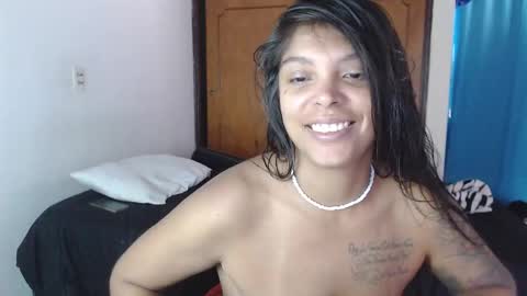 Snapshot of latin_meg chatting on 12-17-25, 06:03 M E G A N online show from 12-17-25, 06:03