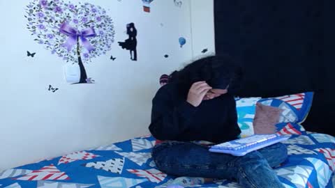 Snapshot of latin_rihanna_j chatting on 12-11-24, 02:52 karen online show from 12-11-24, 02:52