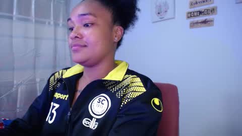 Snapshot of latin_rihanna_j chatting on 10-01-25, 03:34 karen online show from 10-01-25, 03:34