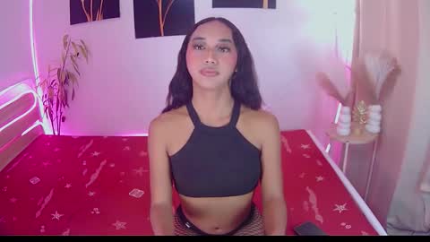 Snapshot of latina_kia chatting on 11-16-25, 06:57 latina_kia online show from 11-16-25, 06:57
