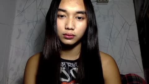latina_kia online show from 04-19-26, 07:16