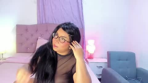 Martina online show from 04-17-26, 05:10