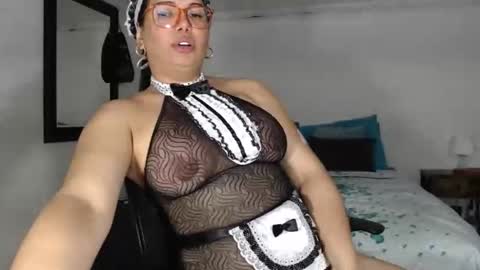 FLOR SALVAJE online show from 04-12-26, 09:42