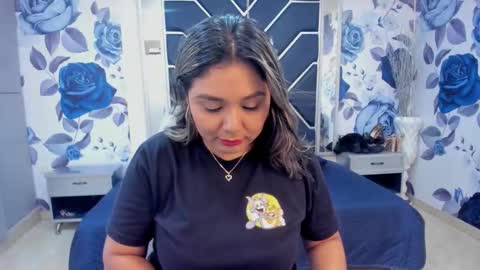 EMMA   online show from 10-09-25, 02:26