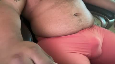 Snapshot of latinbearchub34 chatting on 07-08-26, 10:25 Latinbear online show from 07-08-26, 10:25