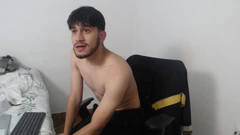 Snapshot of latinbunny7779 chatting on 12-02-24, 05:48 camilo online show from 12-02-24, 05:48