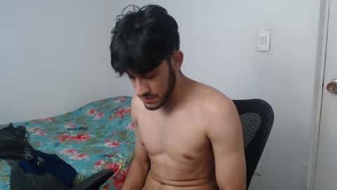 Snapshot of latinbunny7779 chatting on 12-20-24, 02:19 camilo online show from 12-20-24, 02:19