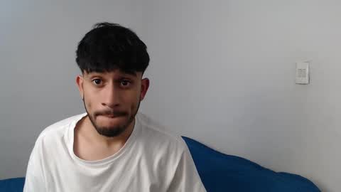 Snapshot of latinbunny7779 chatting on 12-25-24, 02:03 camilo online show from 12-25-24, 02:03