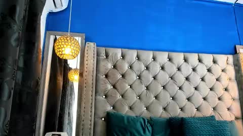 Snapshot of latinhotboys1 chatting on 11-11-25, 06:46 Zeus online show from 11-11-25, 06:46