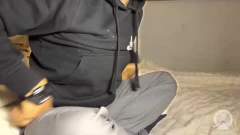 Snapshot of latinhousex chatting on 12-04-25, 10:24 Latinhousex online show from 12-04-25, 10:24