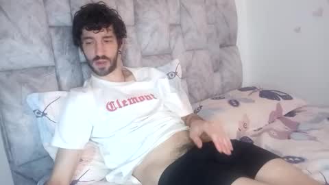 latinlustandfrenchkiss online show from 05-21-26, 02:13