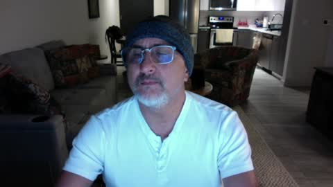 QS - INDEPENDENT MODEL online show from 01-27-25, 06:09