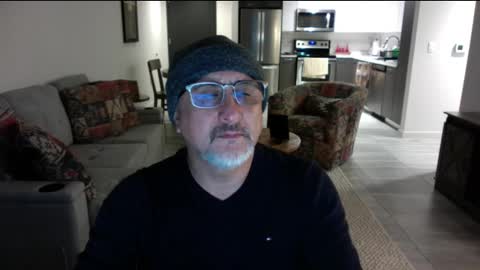 QS - INDEPENDENT MODEL online show from 02-10-25, 01:24