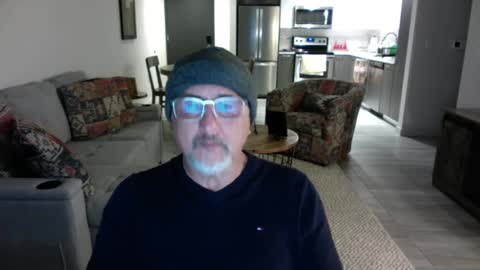 QS - INDEPENDENT MODEL online show from 02-10-25, 05:47