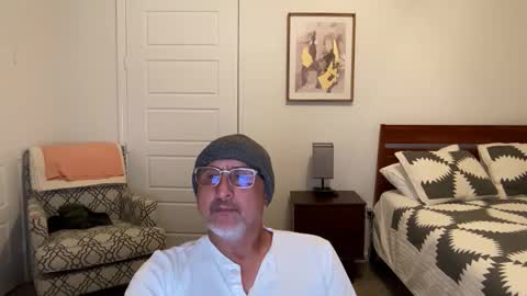 QS - INDEPENDENT MODEL online show from 10-23-25, 05:40