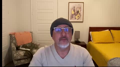 QS - INDEPENDENT MODEL online show from 12-21-25, 05:14