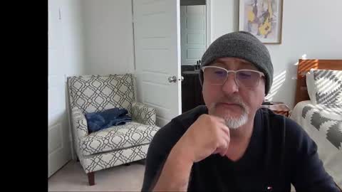 Snapshot of latinnous chatting on 01-16-26, 08:46 QS - INDEPENDENT MODEL online show from 01-16-26, 08:46