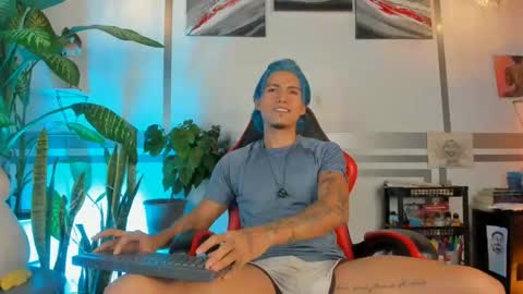 latino_boysmiles online show from 02-27-26, 02:33