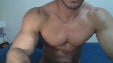 latino_rodri online show from 03-28-26, 12:49