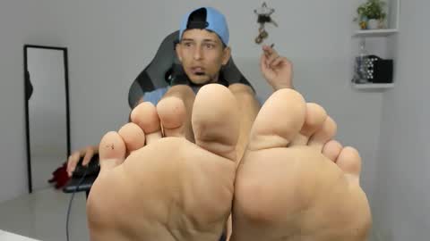 latinoalpha73 online show from 02-12-26, 02:01