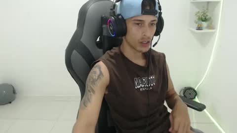 latinoalpha73 online show from 02-28-26, 09:32