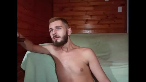 latinodiparis online show from 02-10-25, 01:03