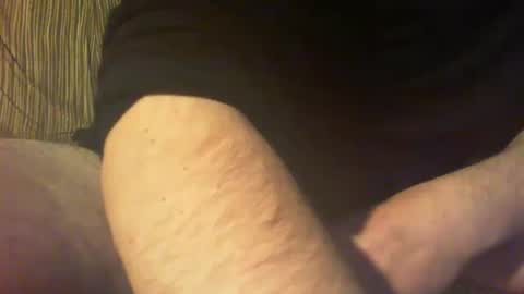 Snapshot of latinoloveboy chatting on 02-26-25, 12:03 Lucas online show from 02-26-25, 12:03