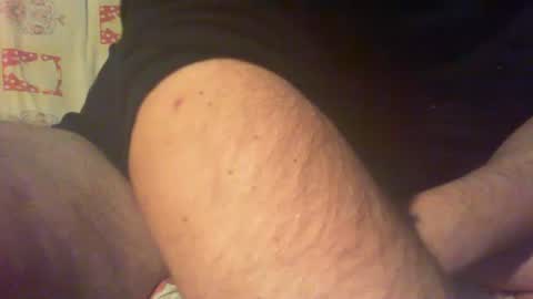 Snapshot of latinoloveboy chatting on 10-22-25, 06:51 Lucas online show from 10-22-25, 06:51