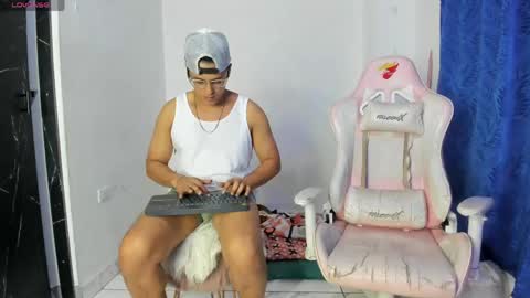 James and Sara online show from 05-05-26, 04:09