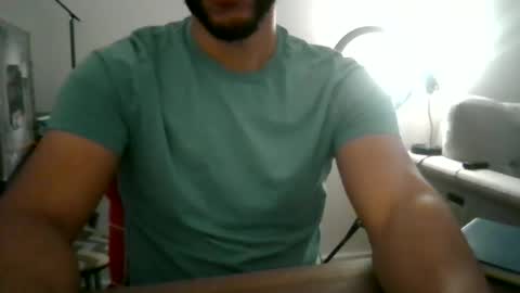 Snapshot of latinromeo1a chatting on 12-02-25, 03:18 latinromeo1a online show from 12-02-25, 03:18