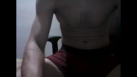 Snapshot of latintropikal chatting on 03-02-25, 03:02 Latin Flow online show from 03-02-25, 03:02