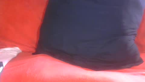 Snapshot of latoyyabed1 chatting on 04-19-26, 07:18 latoyyabed1 online show from 04-19-26, 07:18