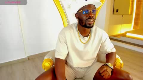 LEANDRO online show from 02-18-25, 11:44