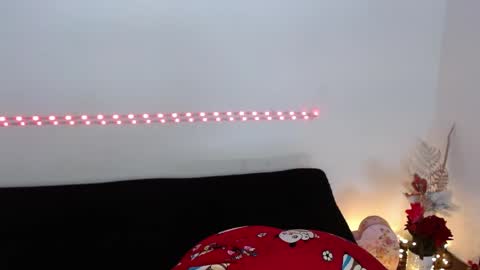 Snapshot of lau_24 chatting on 04-27-26, 02:59 lau_24 online show from 04-27-26, 02:59