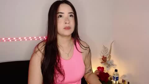 Snapshot of lau_24 chatting on 05-06-26, 02:40 lau_24 online show from 05-06-26, 02:40