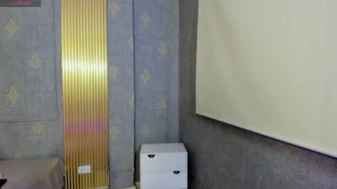 laulin_tay online show from 04-11-26, 03:22