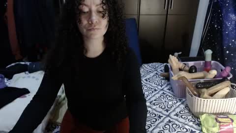  Wen  online show from 09-19-25, 06:37